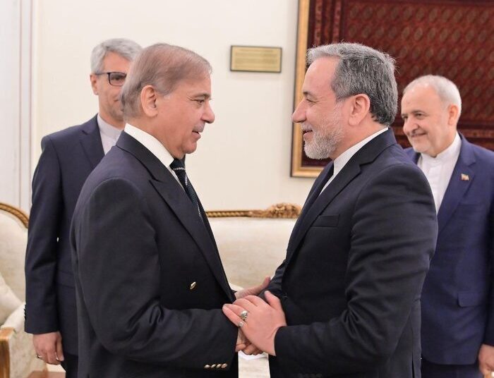 نخستوزیر پاکستان: میتوانیم تأیید کنیم که متن نهایی و مورد توافق توافقنامه صلح به دست آمده / کاملاً از کارزار بیوقفه اطلاعات نادرست و شایعهپراکنی از سوی کسانی که میخواهند توافق صلح را خراب کنند، آگاه هستیم